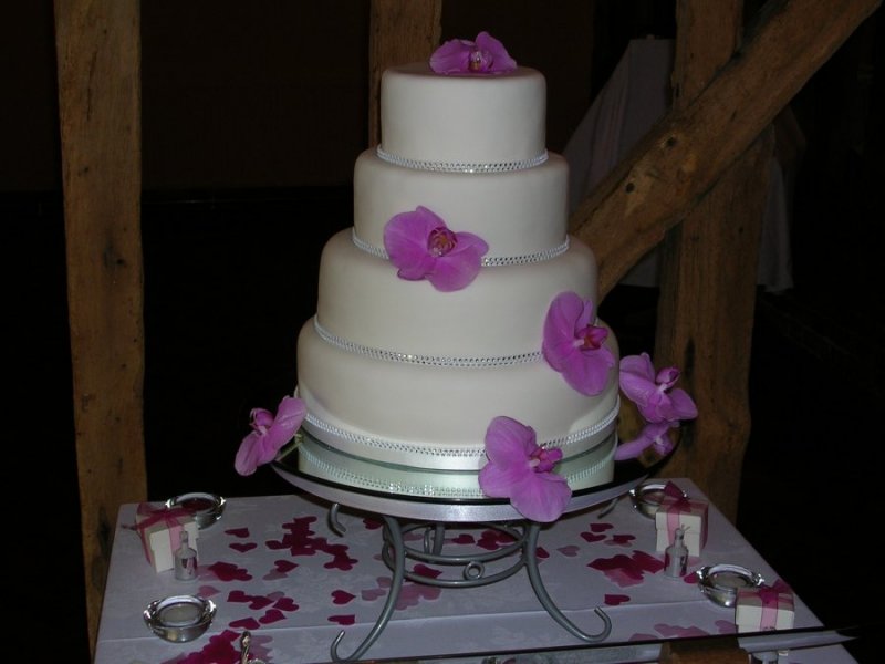 Wedding Cake - 4 Tier Stack with Fresh Flowers